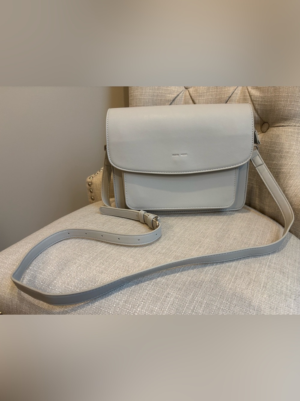Pixie Mood Zoe Crossbody Bag in Light Gray